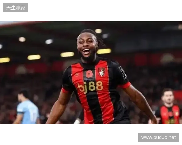 TA：塞梅尼奥在曼城的薪水暂未公开；布城获1040万英镑二转