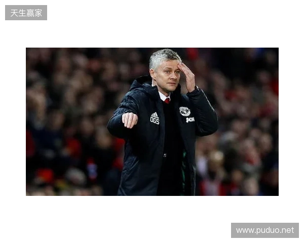 邮报：为马奎尔的离开做准备，曼联考虑引进森林后卫穆里略