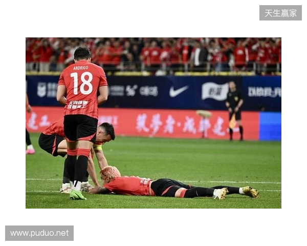 韦世豪:作为队长首先要为球队付出更多,大家状态越来越好 韦世豪:作为队长首先要为球队付出更多,大家状态越来越好